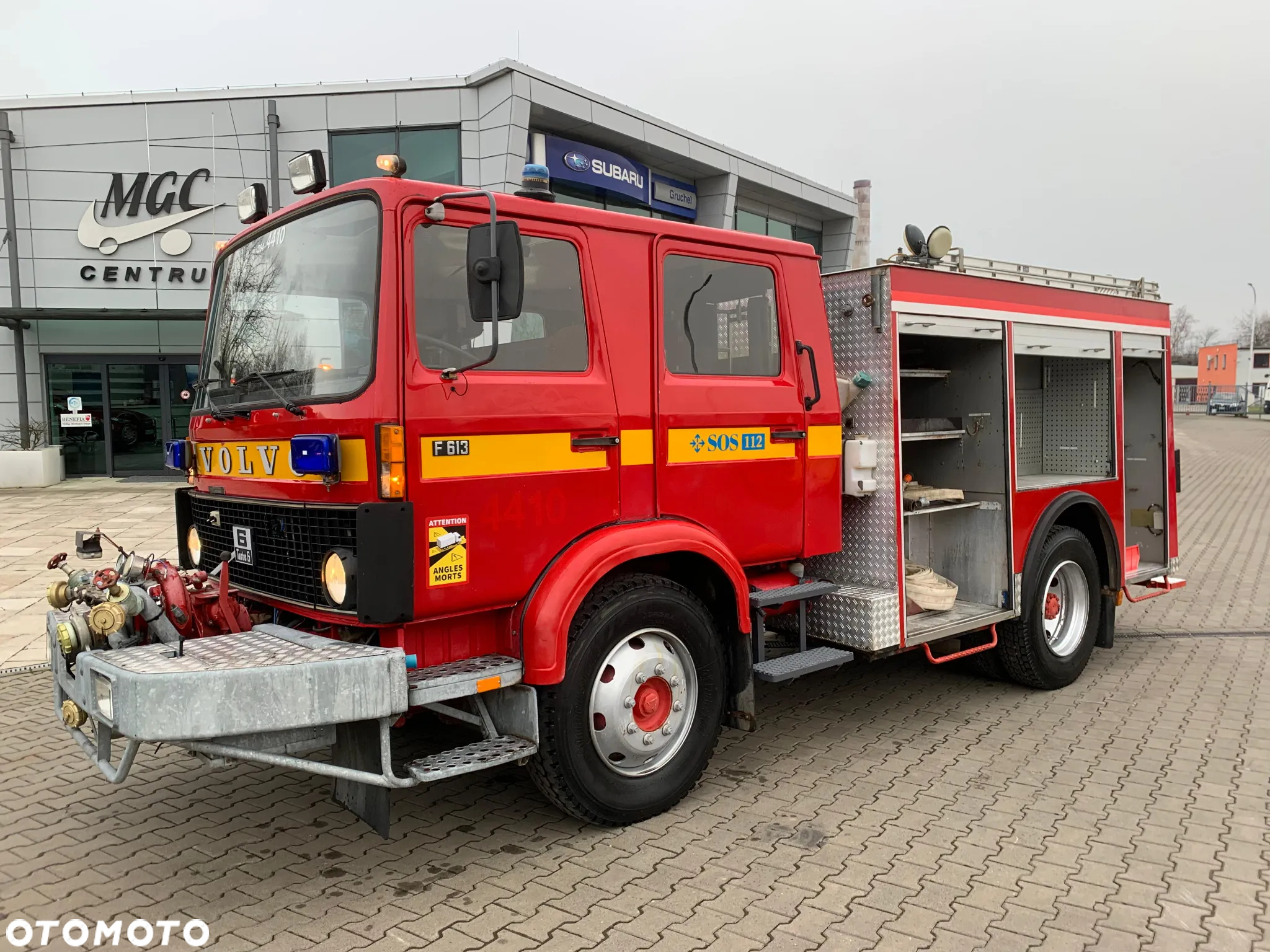 Volvo F613 - STRAŻ POŻARNA - STAN BDB - POMPA Z PRZODU - 20