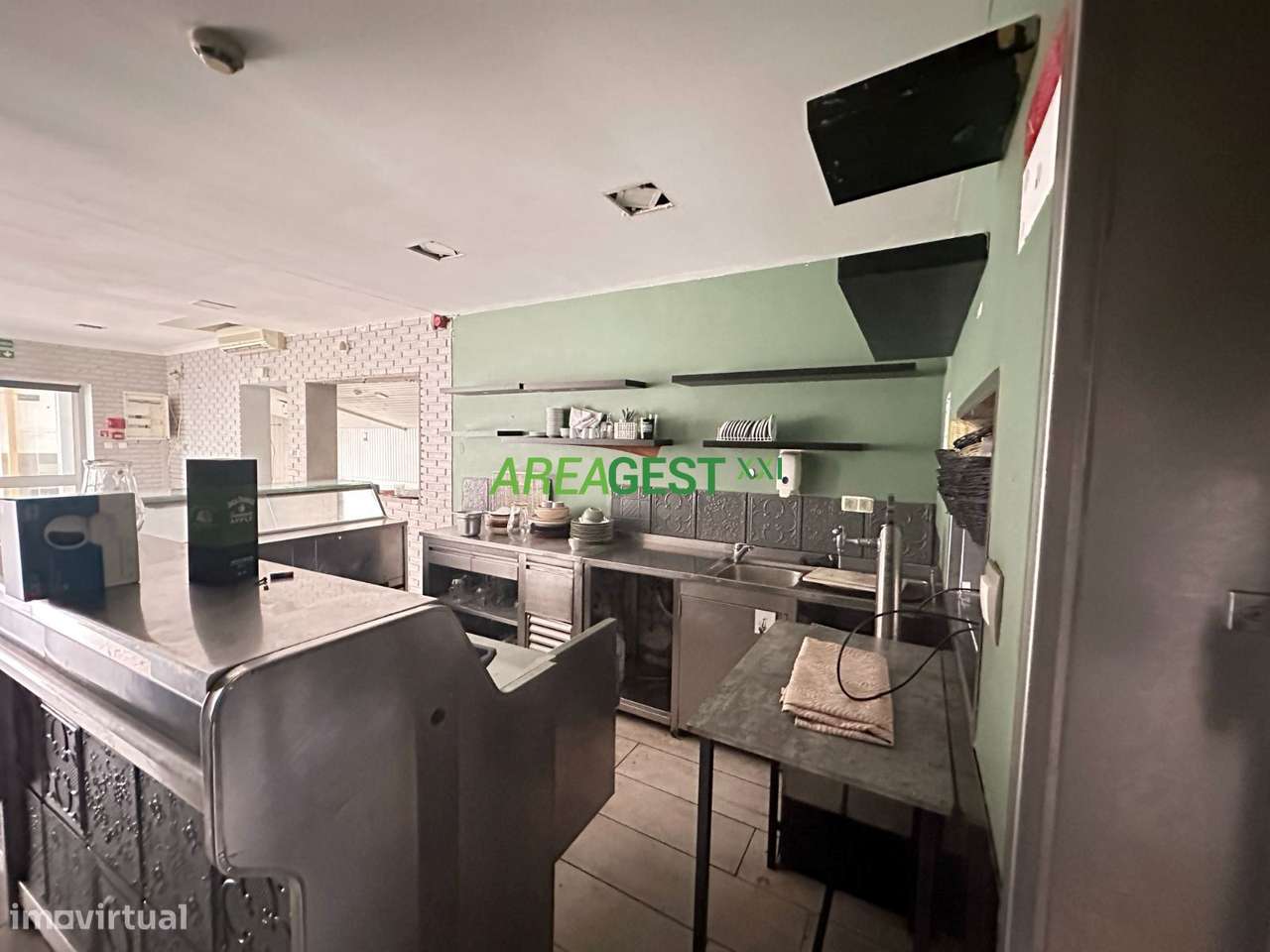 Prédio em propriedade total em Charneca de Caparica-6