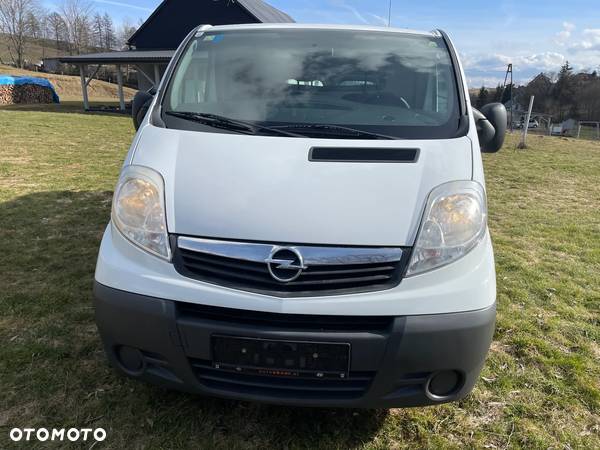 Opel Vivaro - 2