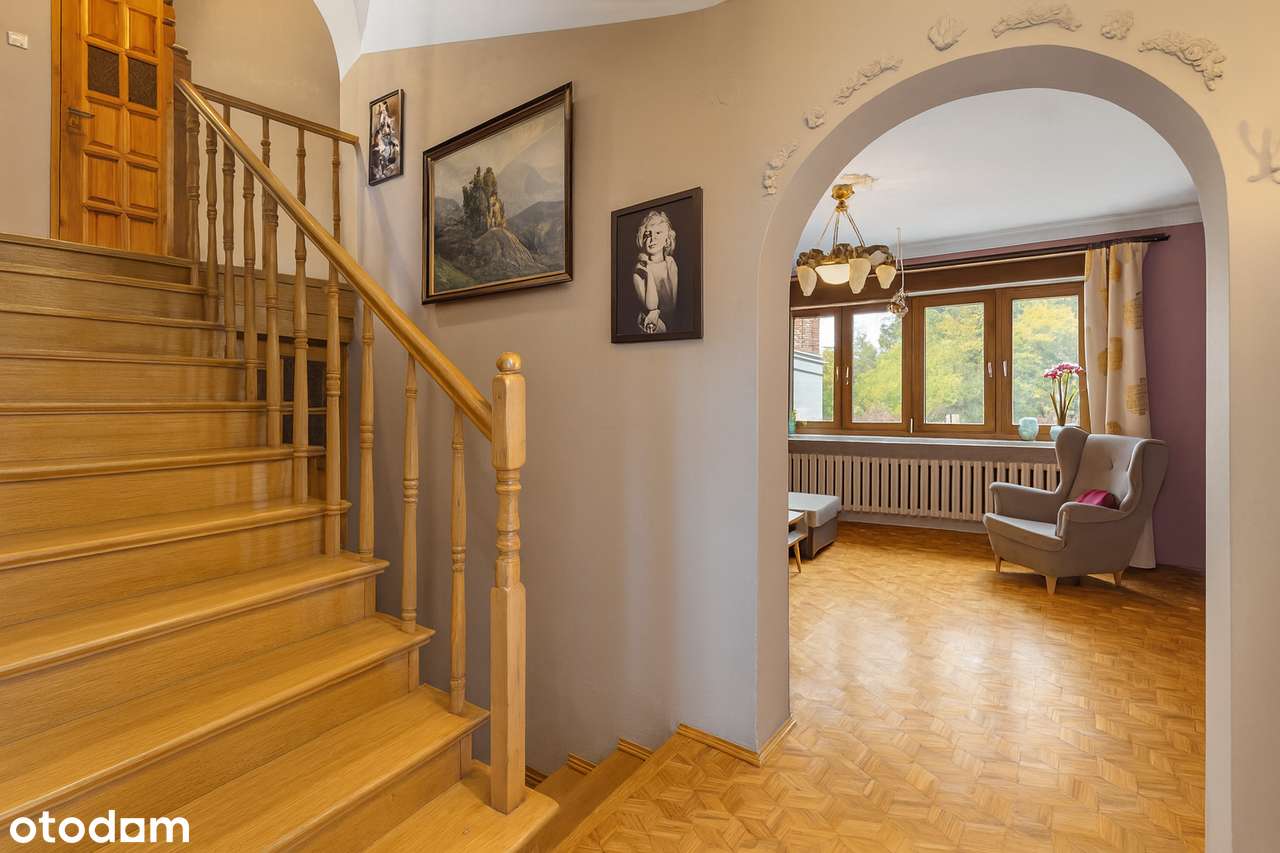 Piękny dom z uroczym ogrodem w Szczepankowie-0