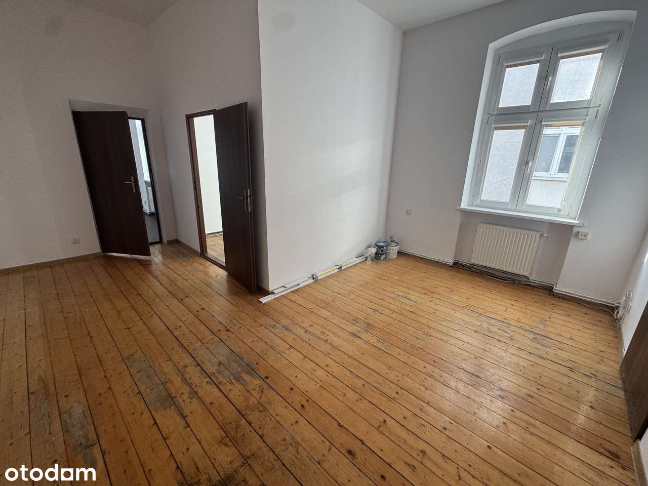 Wysokie mieszkanie w doskonałej lokalizacji! Cieplik miejski!-4