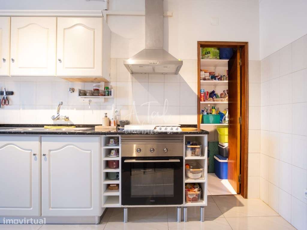 Apartamento T2 no Centro do Cartaxo com Arrecadação | Ideal para Ha...-8
