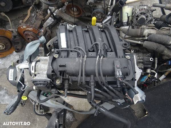 Vand Motor Dacia Sandero 1.2 Benzina 101CP 16V D4F Euro5 din 2012 - 1