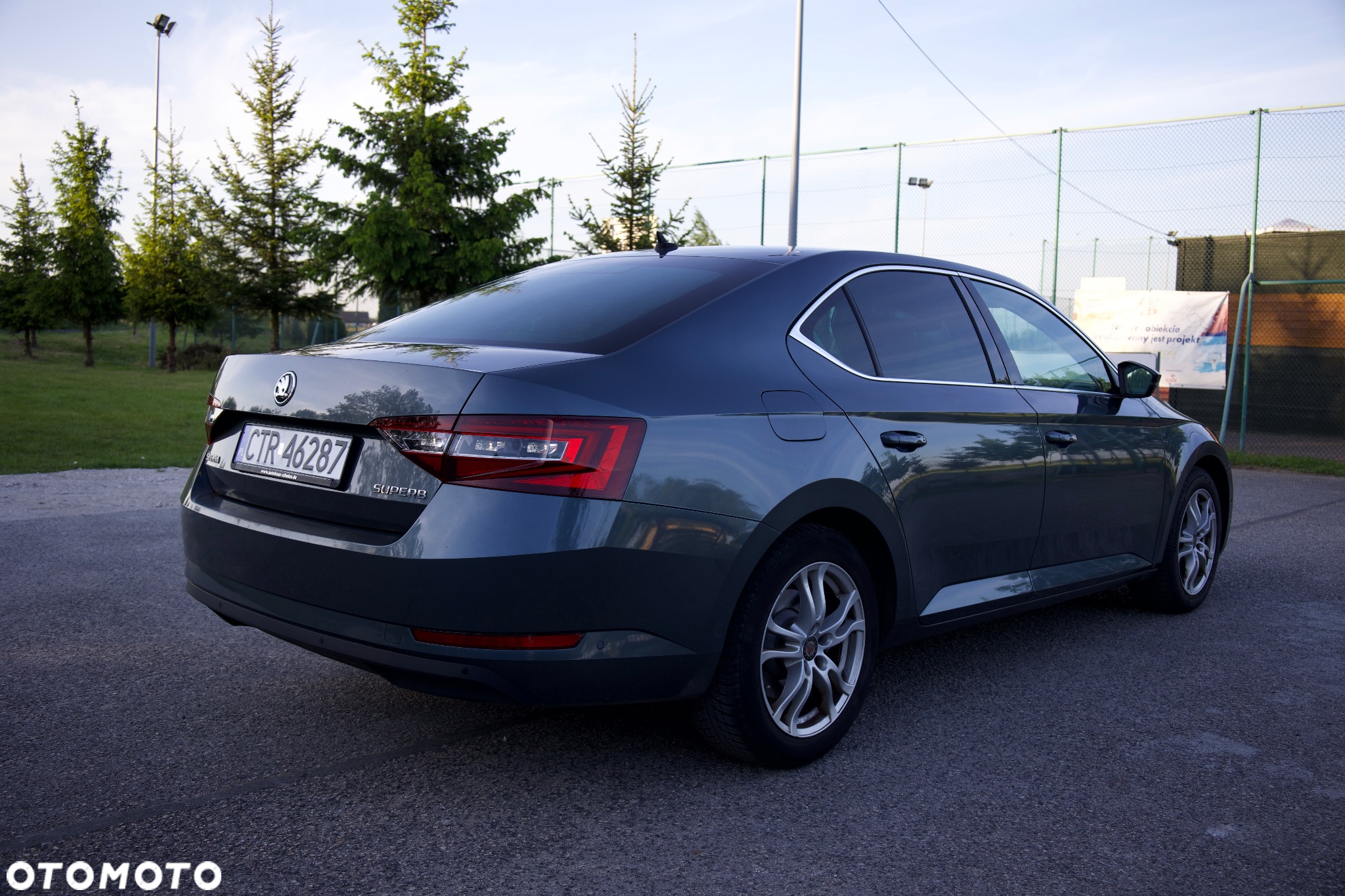 Skoda Superb 1.8 TSI Sportline DSG - 5