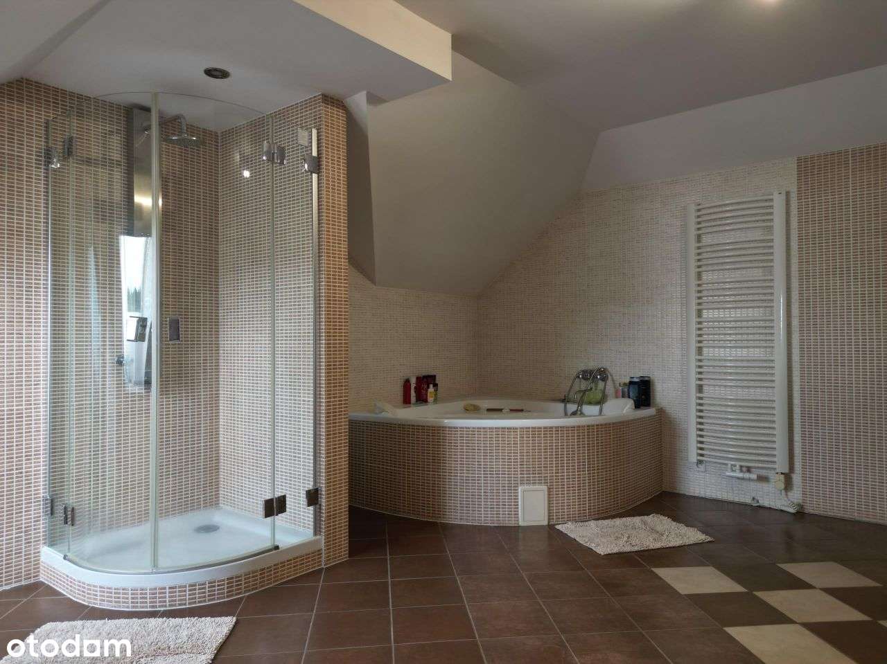 Piękny dom 234 m2, dużą 3 ha działką, gmina Brok.-14