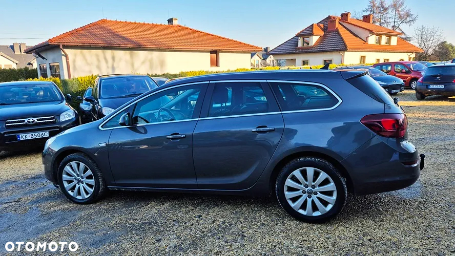 Opel Astra 1.4 ECOFLEX Cosmo - 24