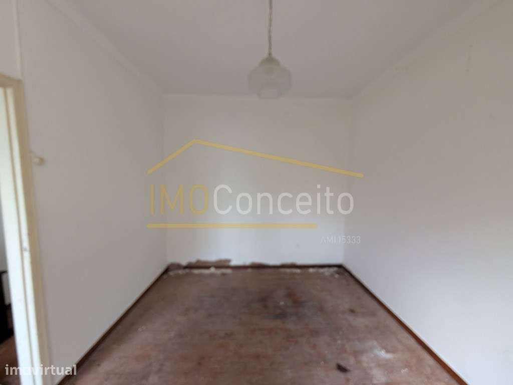 Casa tradicional para renovar - Rexaldia - TORRES NOVAS-9