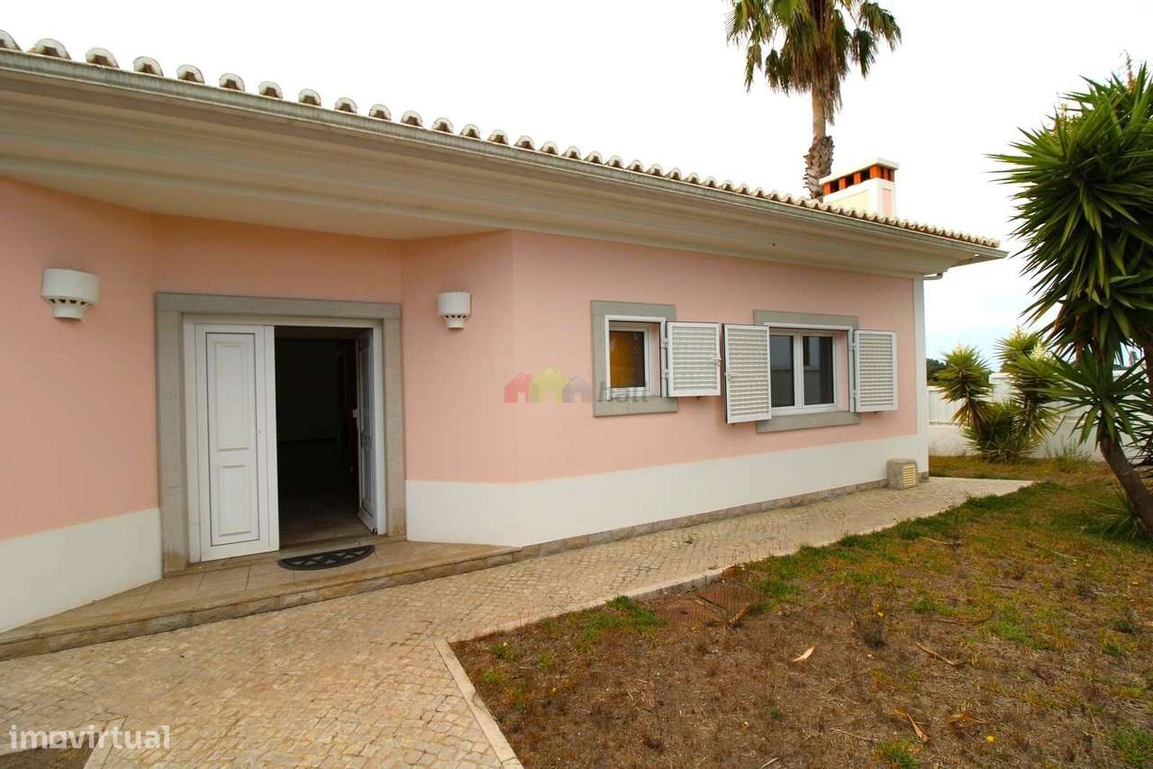 Moradia Isolada T3+2 com piscina em Caixas - Sesimbra - Grande imagem: 4/53