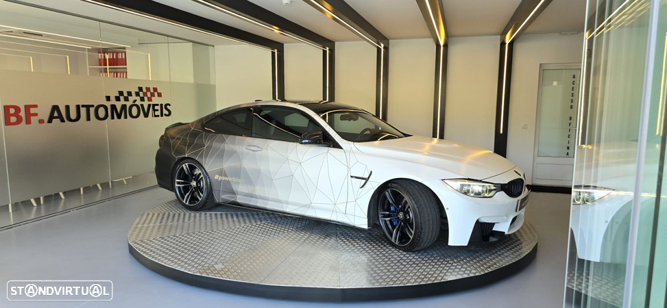 BMW M4 Auto - 8