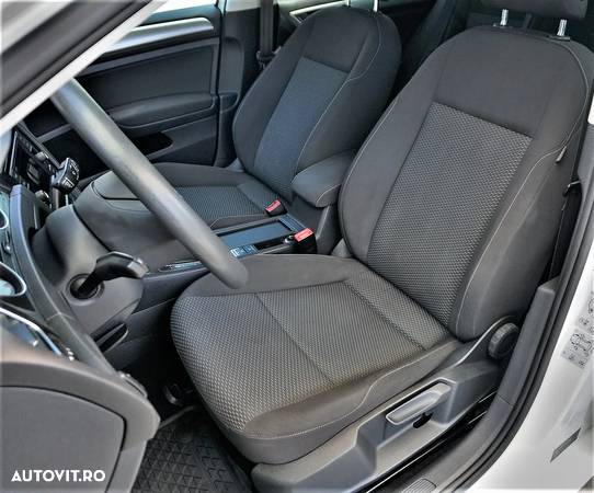 Volkswagen Golf 1.0 TSI Comfortline - 14