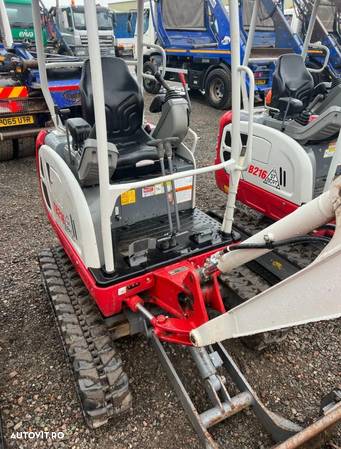 Takeuchi Tb206 - 2