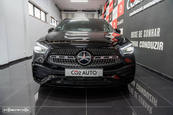 Mercedes-Benz GLA 180 d AMG Line - 2