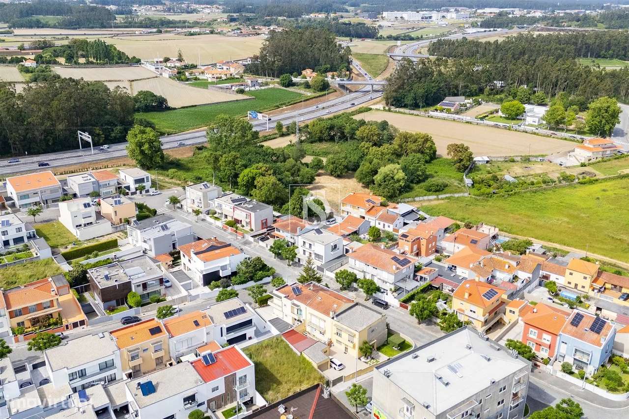 Terreno, 1 900 m², Touguinha e Touguinhó-12
