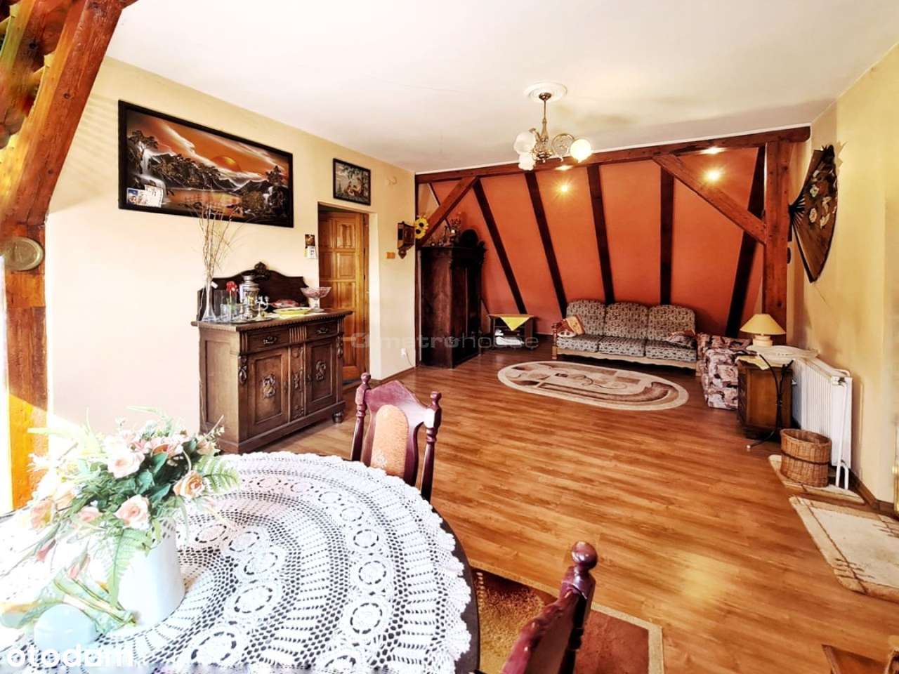 Na sprzedaż oryginalny dworek wiejski! - Pełny obrazek: 2/12