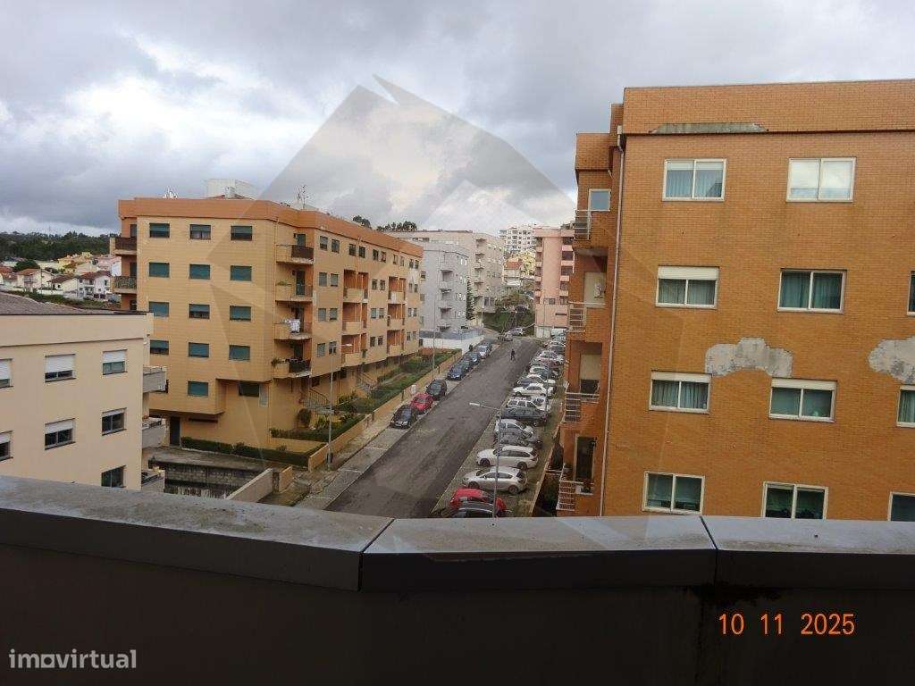 APARTAMENTO T2 - FANZÊRES, GONDOMAR - Grande imagem: 4/29
