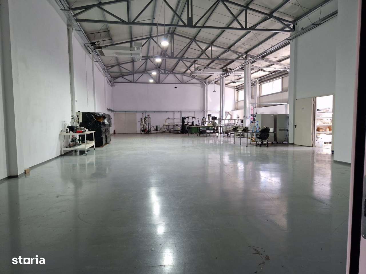 Hala 600-1200mp, epoxidica, Miroslava - centura - Imagine principală: 2/14