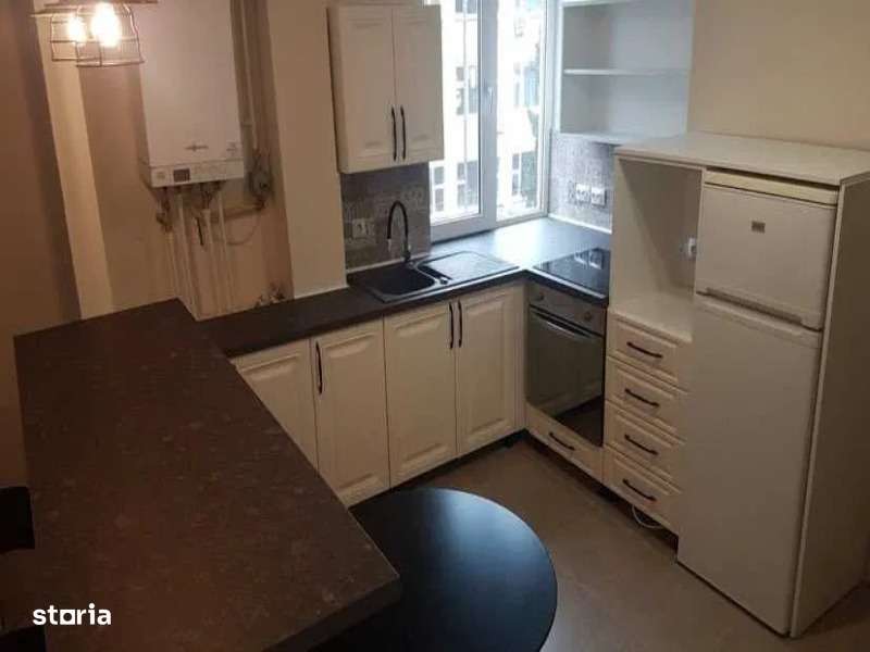 Apartament 2 camere - Central - 2 minute de centrul orasului - Imagine principală: 5/8