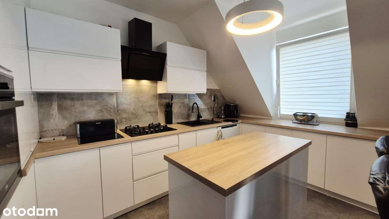 Piękne 2 poziomowe mieszkanie z balkonem, 2 łazienki!-2