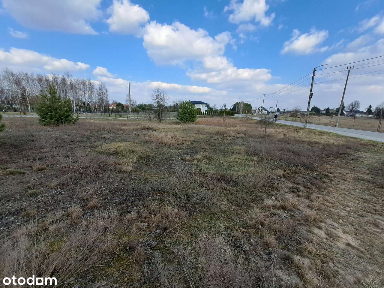 Działka w Dąbrówce przy ulicy Kościelnej-8