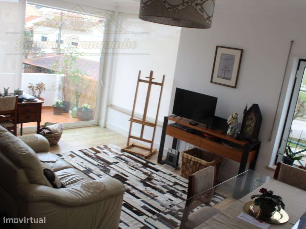 Apartamento T2 com garagem a 10min da praia-29