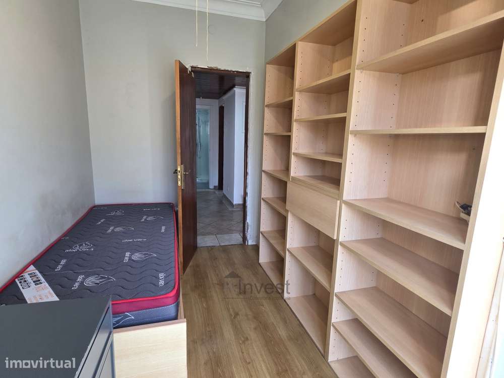 Apartamento T2 convertido em T3, Dafundo , Oeiras-16