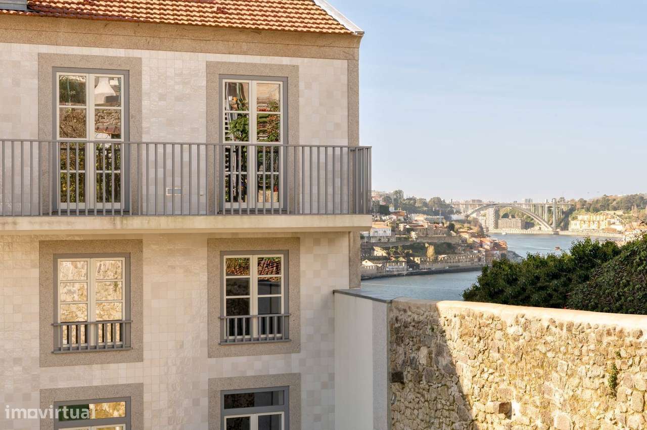 FERVENÇA PLACE - Ponte D. Luís I,  Sé e  Caves do Vinho do Porto  AMT - Grande imagem: 2/23