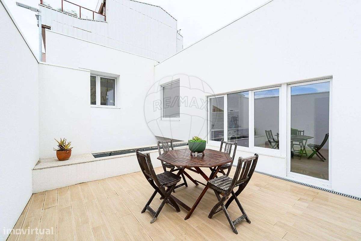 Moradia T5 para venda-16