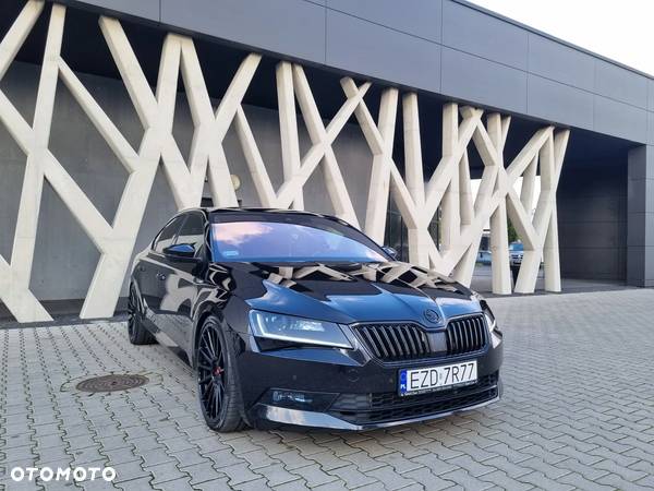 Skoda Superb 2.0 TSI 4x4 Sportline DSG - 17