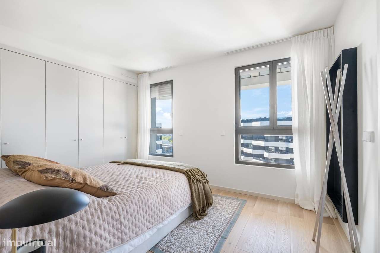 Apartamento T2 com piscina, Parque das Nações, Lisboa-18