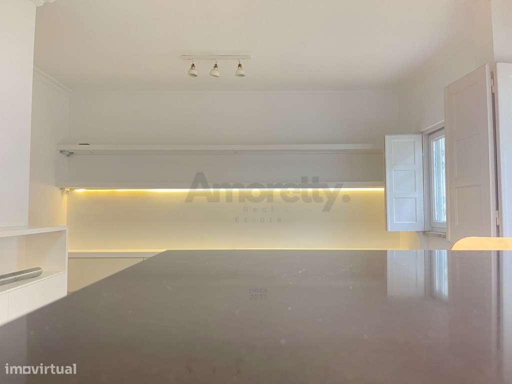 Apartamento 2 Quartos no Coração do Restelo - Grande imagem: 2/17