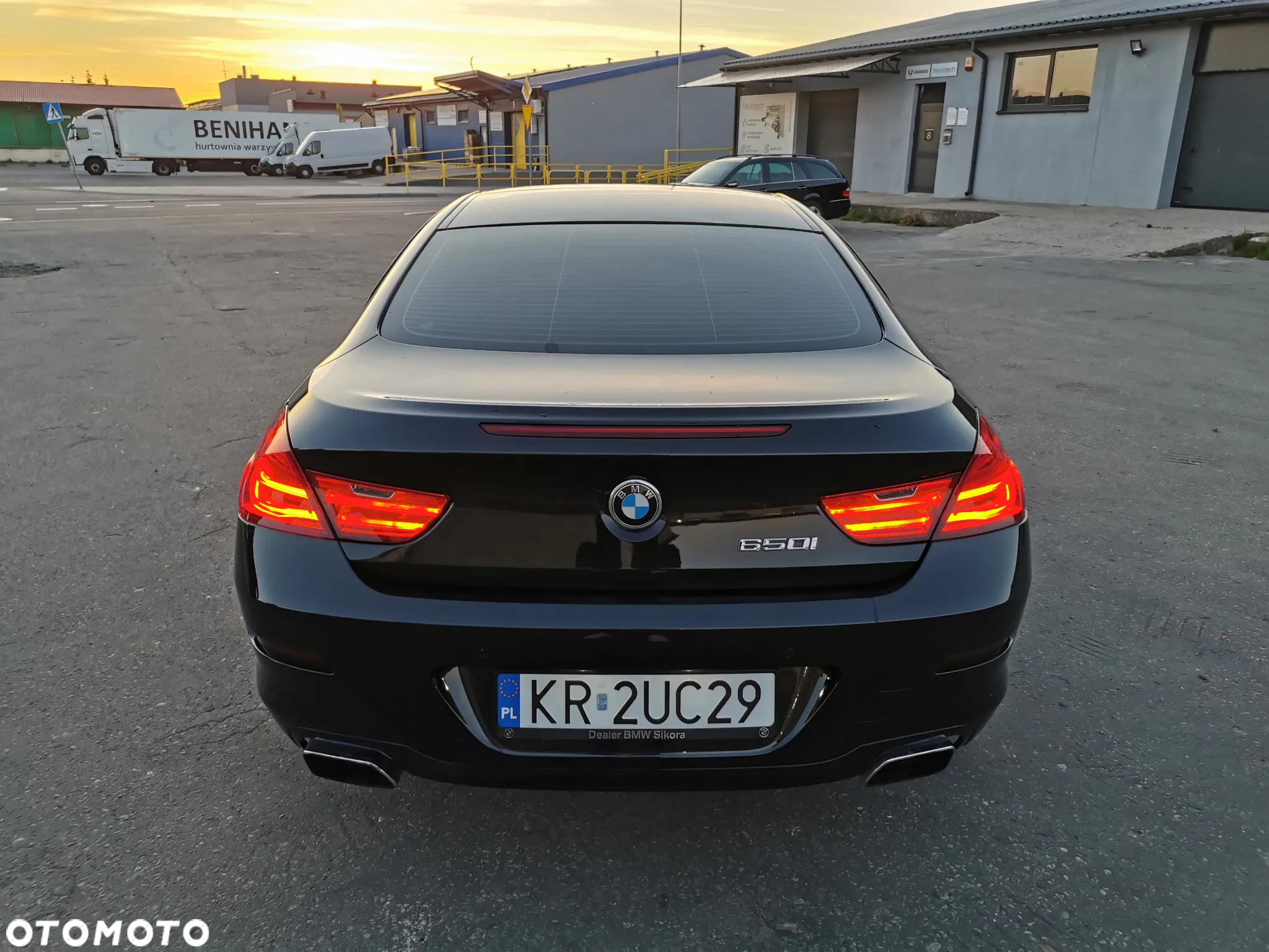 BMW Seria 6 650i xDrive - 5