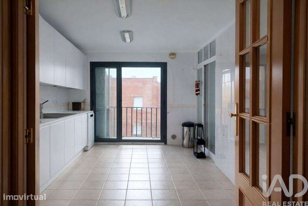 Apartamento em Alhos Vedros - Grande imagem: 2/15