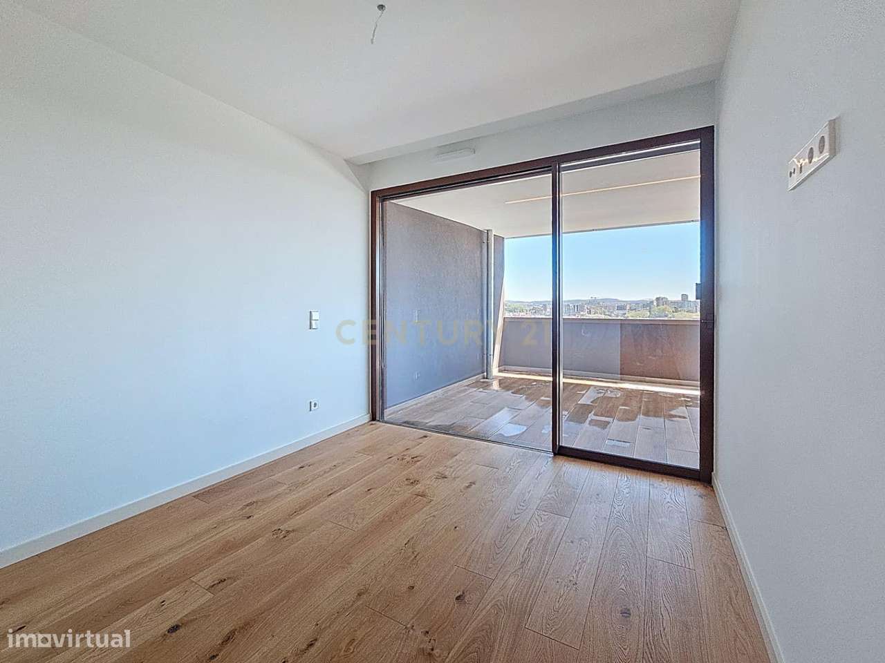 Apartamento T3 Duplex Piscina Privativa em Empreendimento Douro Nobili-12
