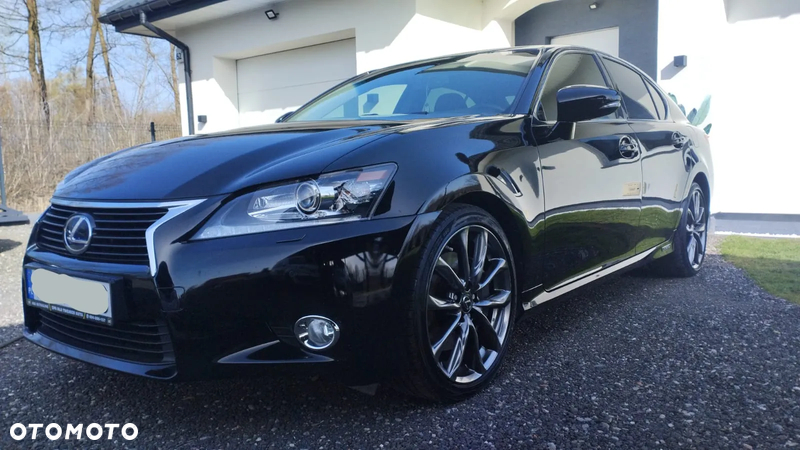 Lexus GS 300h - 6