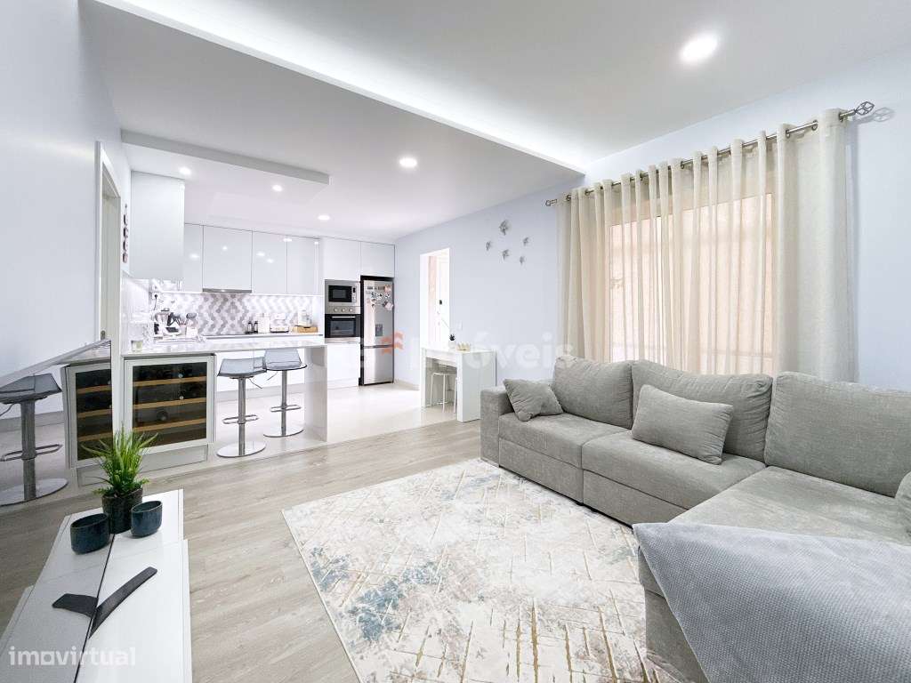 Apartamento T2 totalmente renovado, perto da estação ferroviária-6