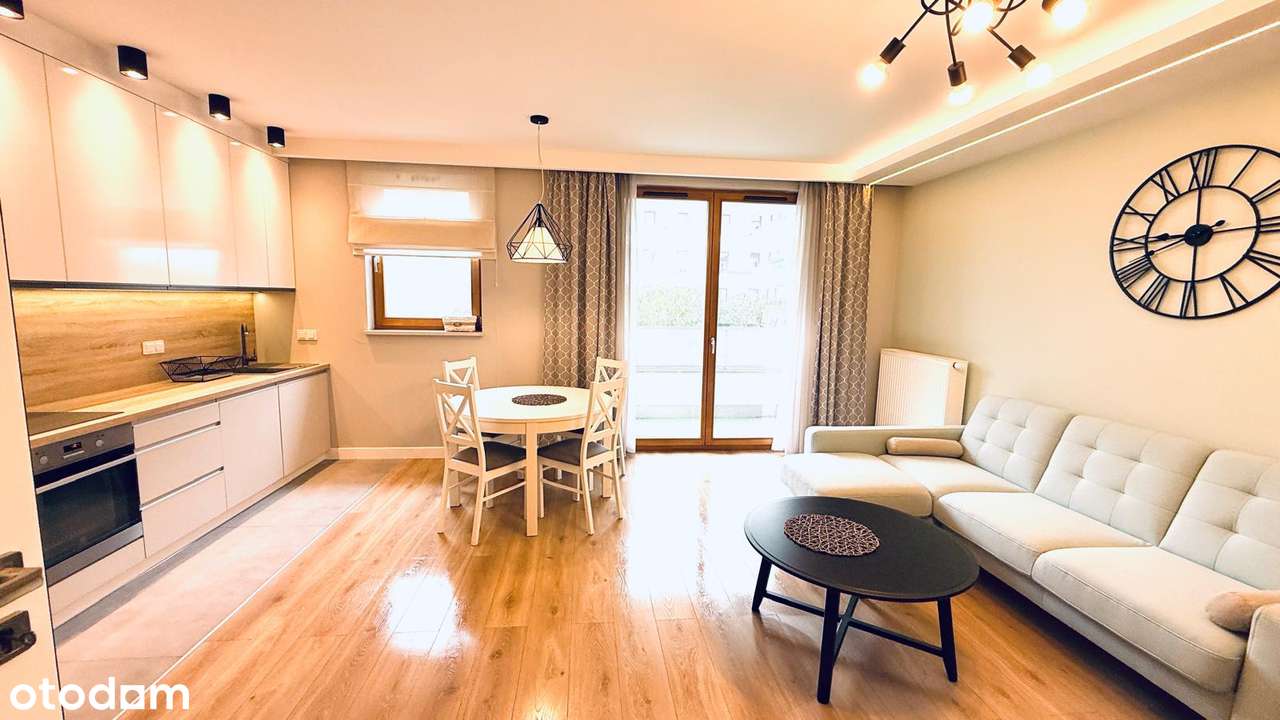 Nowoczesne wykończone i w pełni urządzone 2-pok. mieszkanie, 2 balkony-0