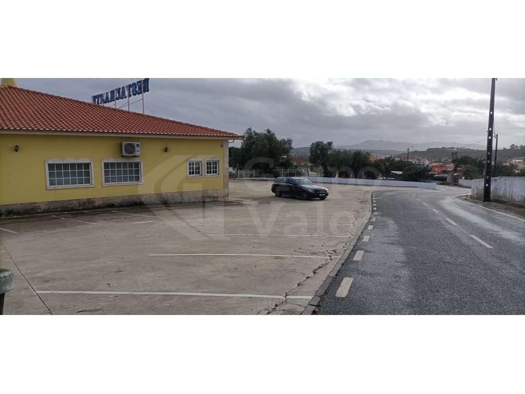 Restaurante totalmente equipado e pronto a funcionar - Grande imagem: 5/18