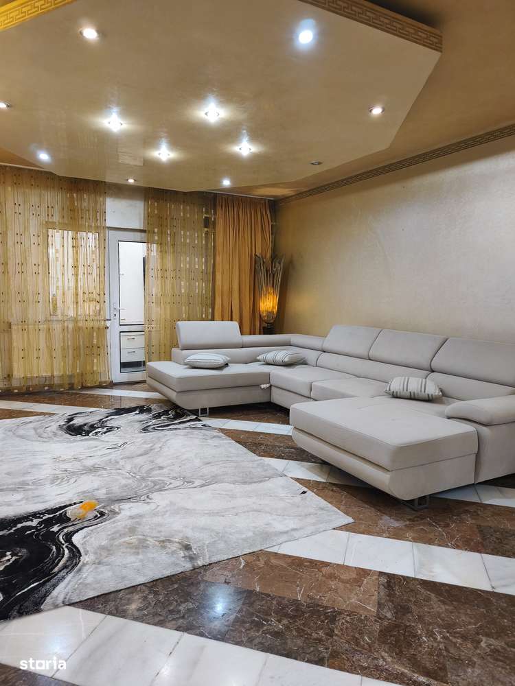 Casa D+P+E+terasa Tomis 2 cu 2 intrari, 6 camere, 2 bucătării, 3 bai.-4
