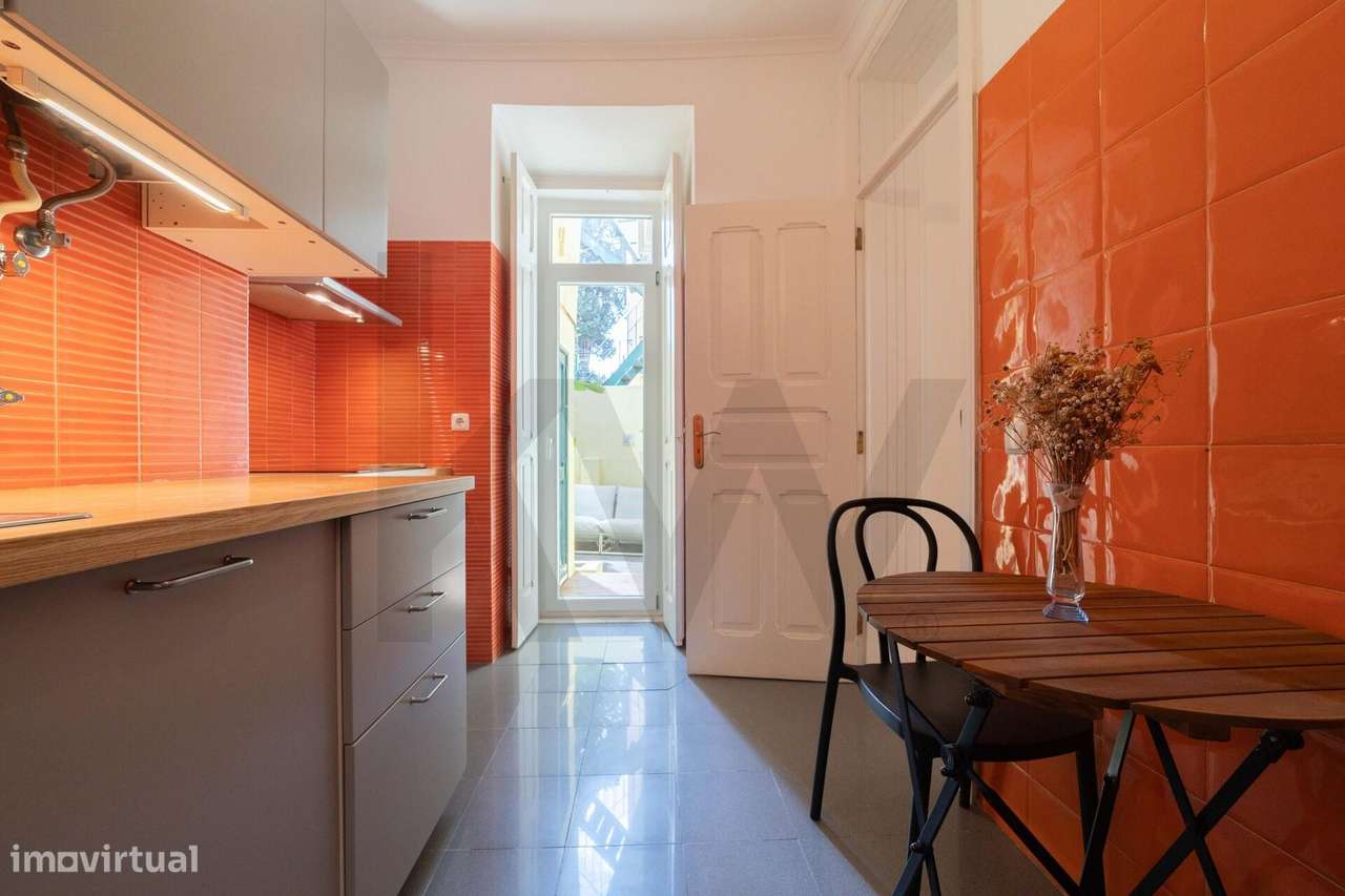 Apartamento T2 com terraço e Estacionamento no Príncipe Real-10