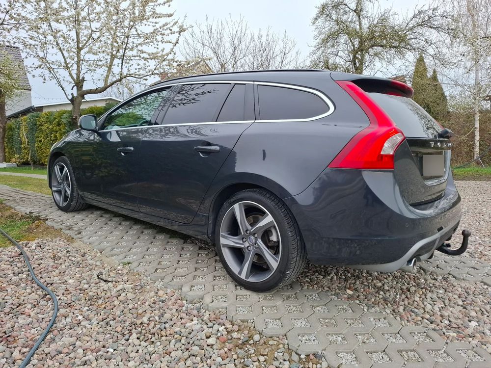 Volvo V60 I D3 RDesign 2012
