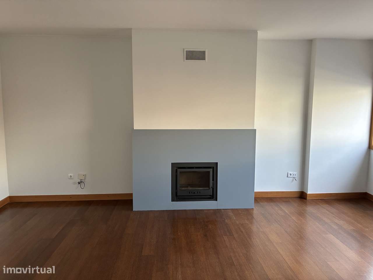 Arrenda-se T3 na Vera Cruz. Zona da Fonte Nova/ Forum - Grande imagem: 3/33