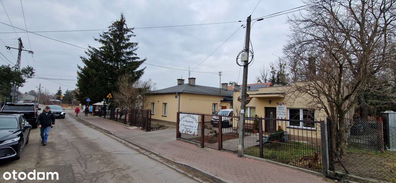 Dom (2 mieszkania), sklep, piekarnia.
