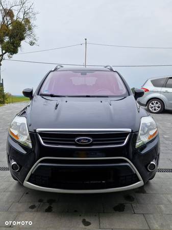 Ford Kuga 2.0 TDCi 2x4 Titanium - 12