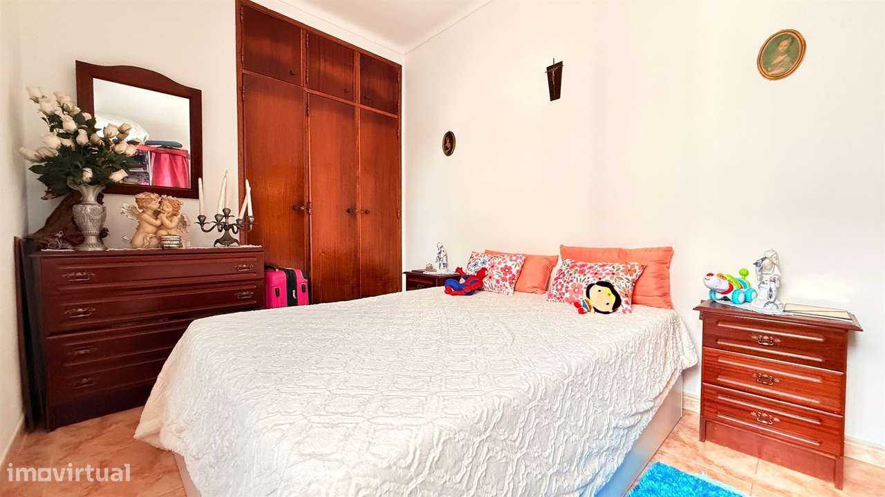 T3 na Moita — Conforto, Espaço e Localização Premium-9
