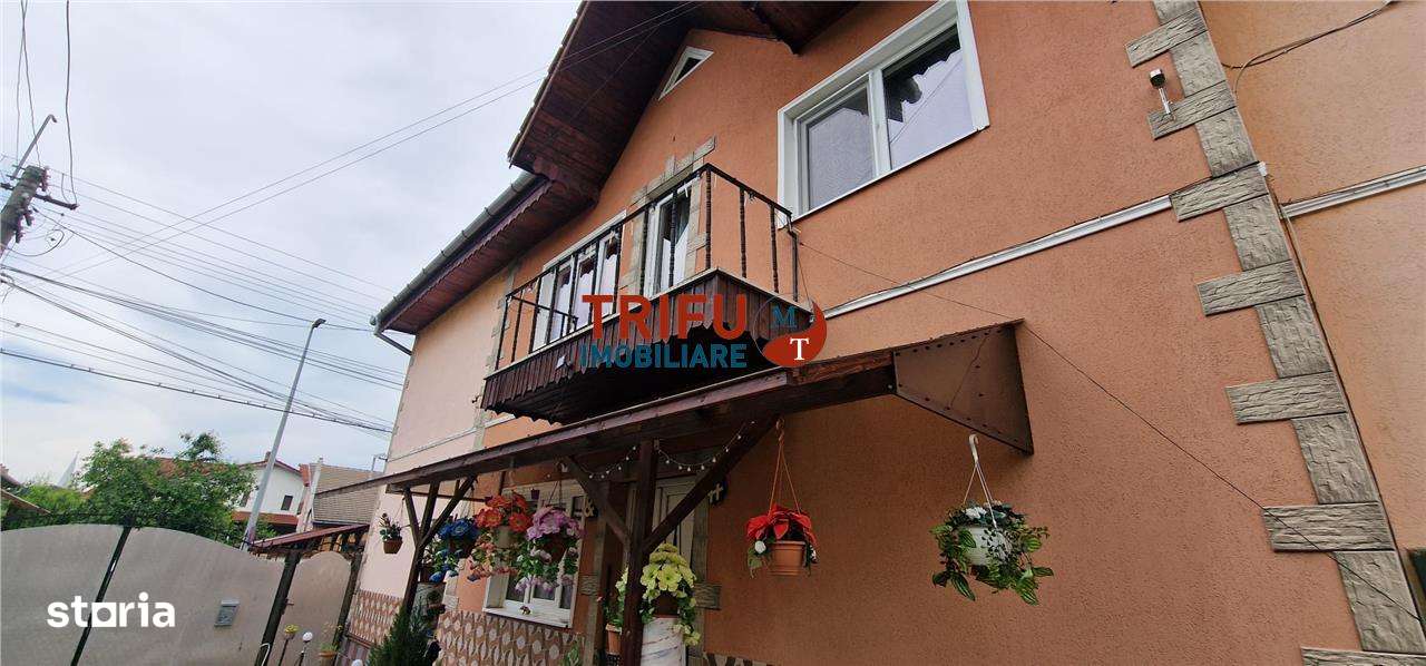 Casă Spațioasă cu 5 Camere în Zona Centrală, Lângă Prefectură-1