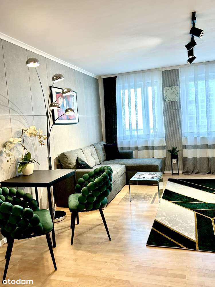 Studio, 0 prowizji, przy metrze, 20 piętro, basen, światłowód - Pełny obrazek: 2/11