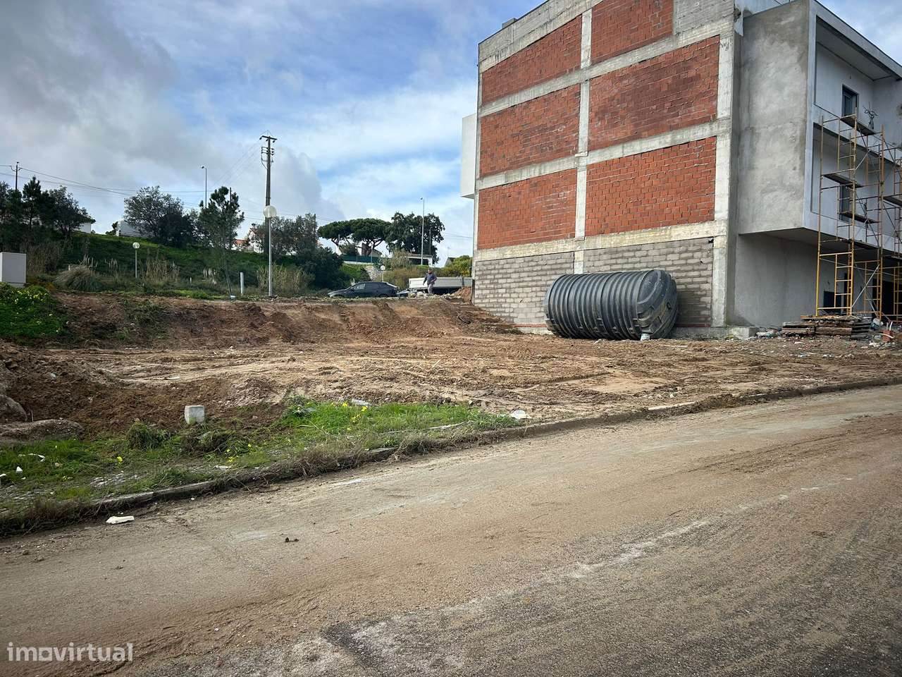 Terreno construção 4 apartamentos - Grande imagem: 3/8