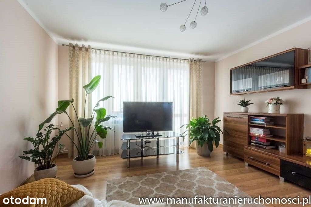 *3 Pokoje*Nowsza Cegła*Do Wejścia*Blisko Centrum*-1