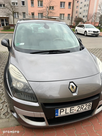Renault Scenic 1.9 dCi Privilege - 4