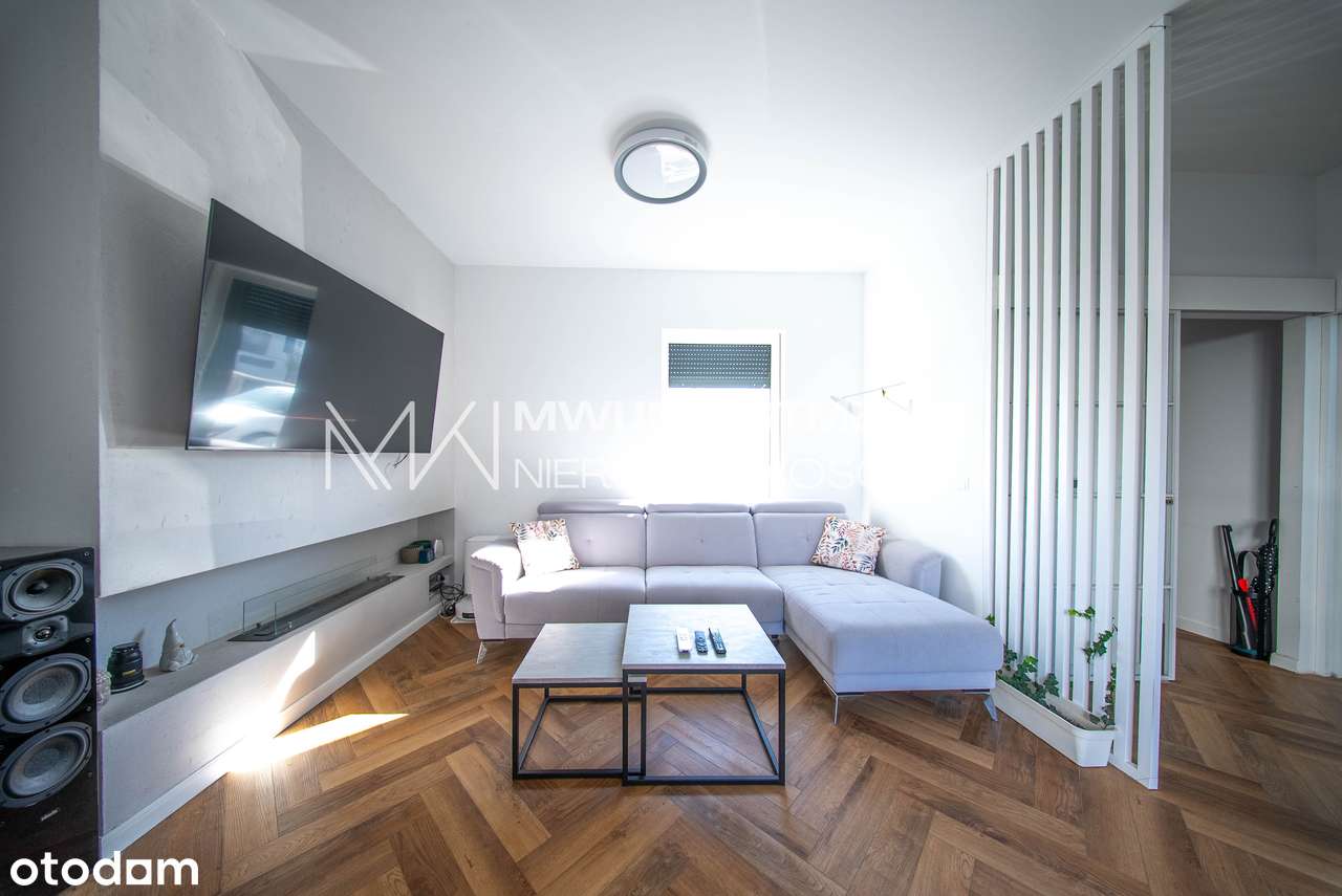 Stylowy, nowoczesny dom z przestrzenią do pracy i relaksu – Jagodno - Pełny obrazek: 5/20